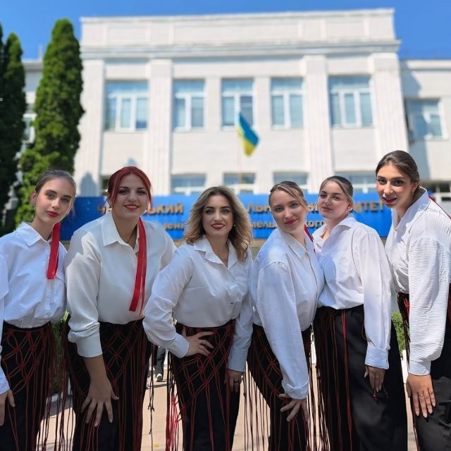 Колектив «Серцеспів» — виступ